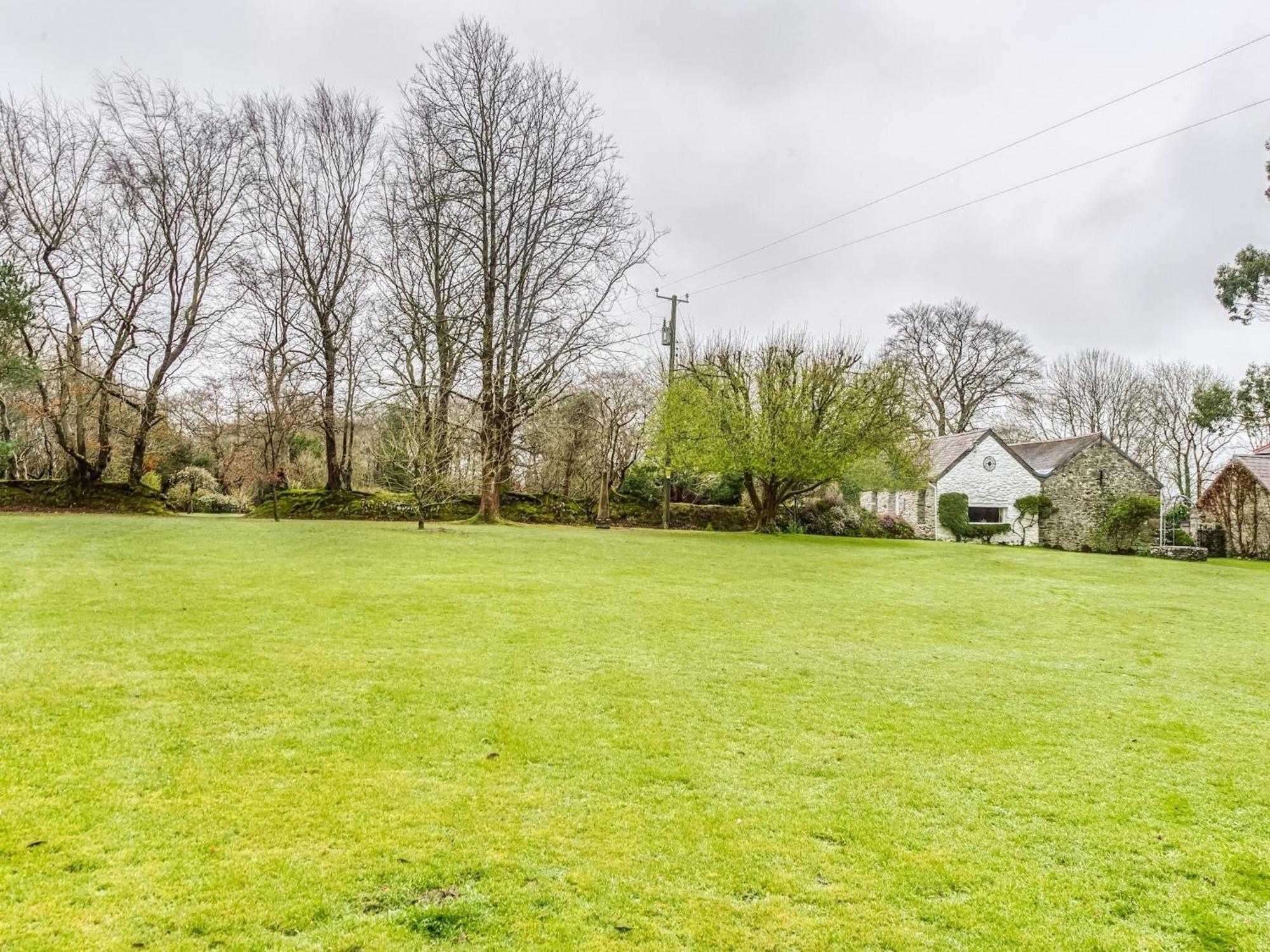 Secluded Holiday Home In Ceredigion With Garden Pennant  Exterior foto